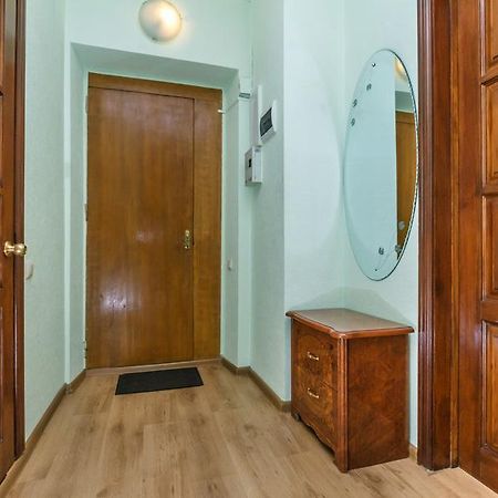 Two Bedroom Apartment On Liuteranska Street Kiew Exterior foto